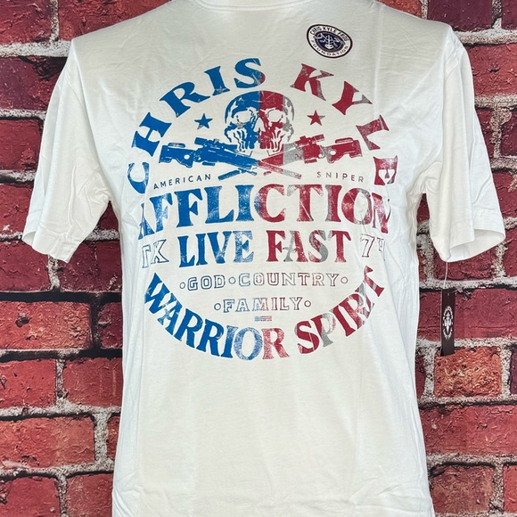 Affliction Men's Short Sleeve Graphic T-shirt - White / Red -Size: M / L - NWT - Picture 2 of 10